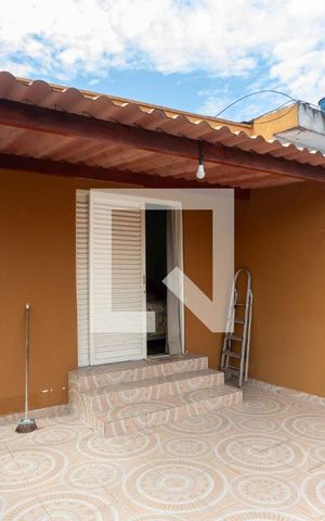 Casa à venda com 180m², 3 quartos e 2 vagasVaranda