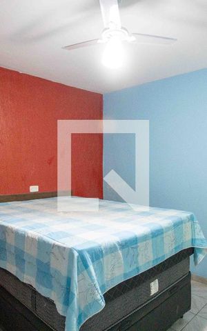 Casa à venda com 180m², 3 quartos e 2 vagasQuarto Suíte