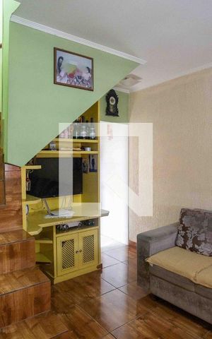 Casa à venda com 180m², 3 quartos e 2 vagasSala de TV