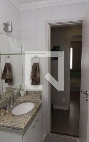 Apartamento à venda com 83m², 3 quartos e 2 vagasBanheiro Social