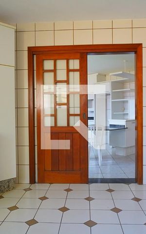 Casa para alugar com 315m², 4 quartos e 3 vagasÁrea de serviço