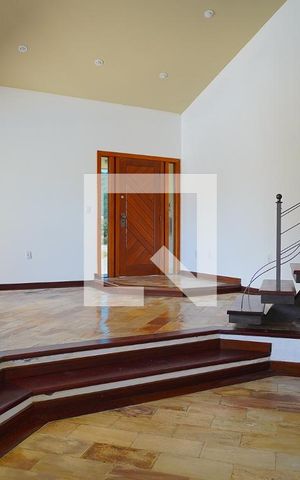 Casa para alugar com 315m², 4 quartos e 3 vagasSala