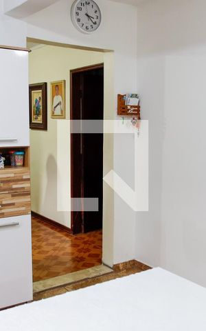 Casa à venda com 220m², 5 quartos e 4 vagas Casa à venda com 220m², 5 quartos e 4 vagasCozinha