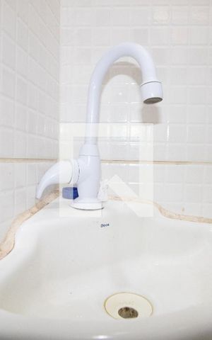 Apartamento à venda com 115m², 3 quartos e sem vaga Apartamento à venda com 115m², 3 quartos e sem vagaBanheiro da Área de serviço - pia