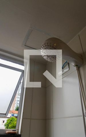 Apartamento à venda com 45m², 2 quartos e sem vaga Apartamento à venda com 45m², 2 quartos e sem vagaBanheiro
