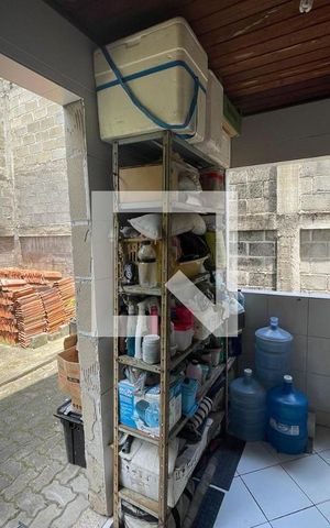 Casa para alugar com 245m², 4 quartos e 5 vagas Casa para alugar com 245m², 4 quartos e 5 vagasÁrea de Serviço