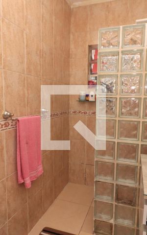Apartamento à venda com 82m², 2 quartos e sem vagaBanheiro