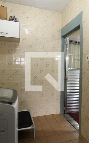 Casa à venda com 132m², 3 quartos e 2 vagasÁrea de Serviço