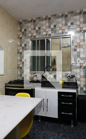 Casa à venda com 132m², 3 quartos e 2 vagasCozinha