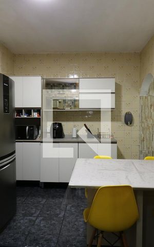 Casa à venda com 132m², 3 quartos e 2 vagasCozinha