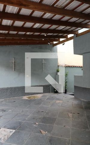Casa à venda com 132m², 3 quartos e 2 vagasGaragem