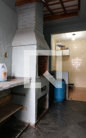 Casa à venda com 132m², 3 quartos e 2 vagasChurrasqueira