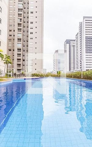 Apartamento à venda com 132m², 2 quartos e 2 vagas Apartamento à venda com 132m², 2 quartos e 2 vagasÁrea comum - Piscina