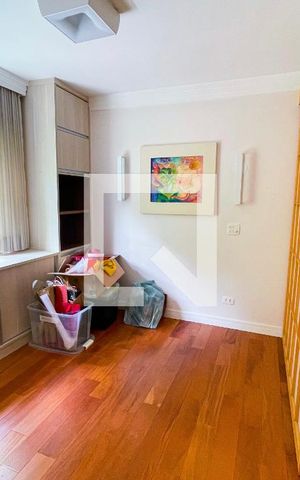 Apartamento à venda com 86m², 2 quartos e 2 vagasEscritório