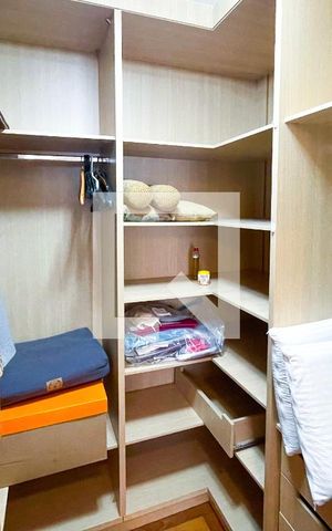Apartamento à venda com 86m², 2 quartos e 2 vagasCloset da suíte