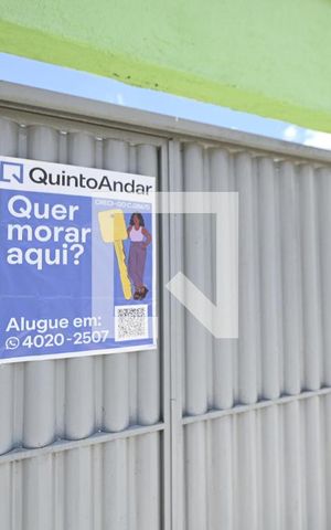 Casa à venda com 70m², 2 quartos e 1 vagaPlaquinha 