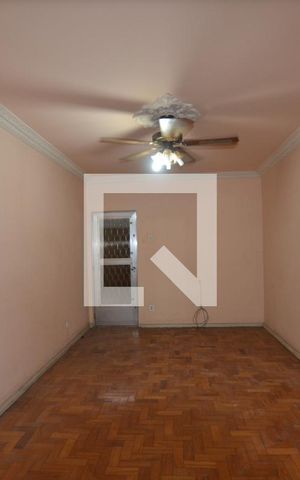 Apartamento para alugar com 75m², 2 quartos e sem vagaSala