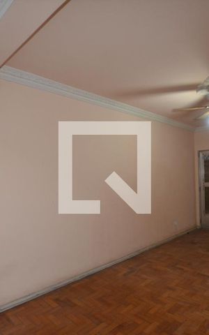 Apartamento para alugar com 75m², 2 quartos e sem vagaSala