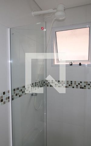 Casa de condomínio à venda com 180m², 3 quartos e 2 vagasQuarto 3 - Banheiro
