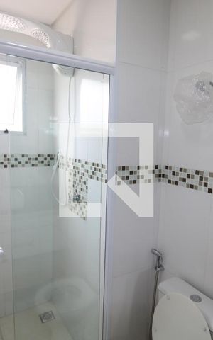 Casa de condomínio à venda com 180m², 3 quartos e 2 vagasQuarto 1 - Banheiro