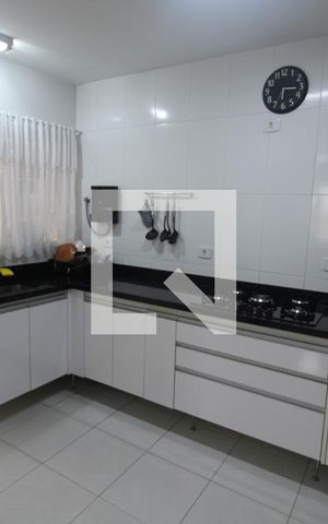 Casa de condomínio à venda com 180m², 3 quartos e 2 vagasCozinha