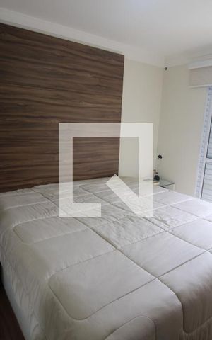 Casa de condomínio à venda com 180m², 3 quartos e 2 vagasQuarto 1