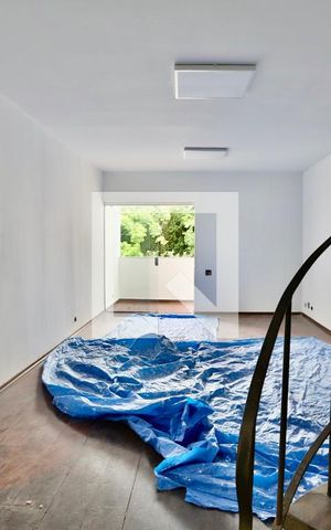 Casa à venda com 350m², 4 quartos e 4 vagas Casa à venda com 350m², 4 quartos e 4 vagasSala 2
