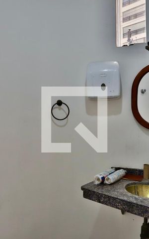 Casa à venda com 350m², 4 quartos e 4 vagas Casa à venda com 350m², 4 quartos e 4 vagasLavabo