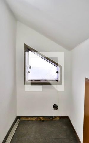 Casa à venda com 350m², 4 quartos e 4 vagas Casa à venda com 350m², 4 quartos e 4 vagasCloset do quarto 1