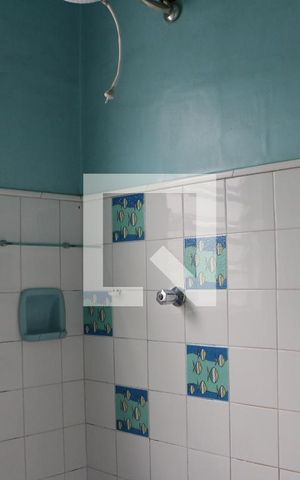 Apartamento para alugar com 79m², 2 quartos e sem vagaBanheiro
