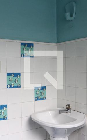Apartamento para alugar com 79m², 2 quartos e sem vagaBanheiro