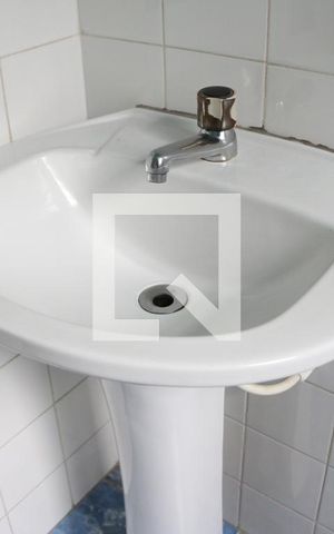 Apartamento para alugar com 79m², 2 quartos e sem vagaBanheiro