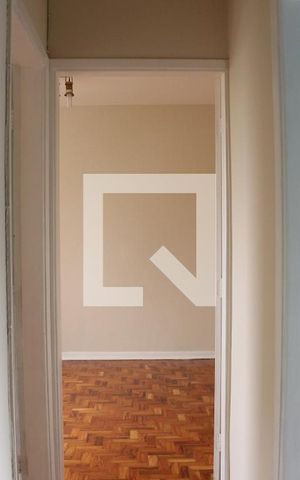 Apartamento para alugar com 79m², 2 quartos e sem vagaBanheiro Corredor