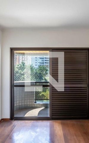 Apartamento à venda com 150m², 4 quartos e 3 vagas