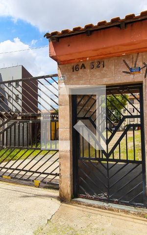 Apartamento à venda com 52m², 2 quartos e 1 vaga Apartamento à venda com 52m², 2 quartos e 1 vagaFachada
