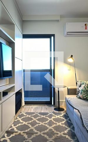 Studio para alugar com 35m², 1 quarto e sem vaga Studio para alugar com 35m², 1 quarto e sem vagaSala