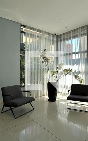 Studio para alugar com 35m², 1 quarto e sem vaga Studio para alugar com 35m², 1 quarto e sem vagaHall de entrada