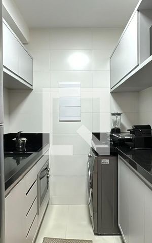 Studio para alugar com 35m², 1 quarto e sem vaga Studio para alugar com 35m², 1 quarto e sem vagaCozinha e Área de Serviço