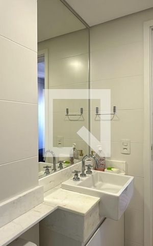 Studio para alugar com 35m², 1 quarto e sem vaga Studio para alugar com 35m², 1 quarto e sem vagaBanheiro