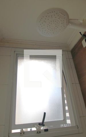 Apartamento à venda com 41m², 2 quartos e sem vagaBanheiro / chuveiro