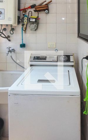 Apartamento à venda com 76m², 2 quartos e 1 vaga Apartamento à venda com 76m², 2 quartos e 1 vagaÁrea de Serviço