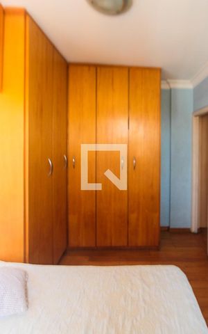 Apartamento à venda com 76m², 2 quartos e 1 vaga Apartamento à venda com 76m², 2 quartos e 1 vagaSuite
