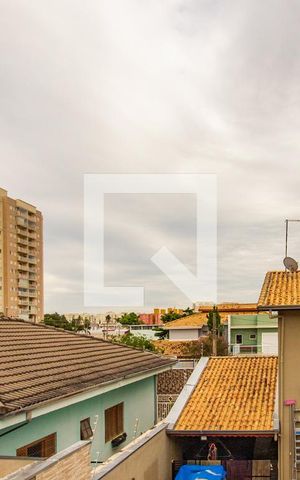 Casa à venda com 175m², 3 quartos e 2 vagas Casa à venda com 175m², 3 quartos e 2 vagasVista da Suíte 2