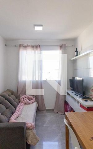 Apartamento para alugar com 37m², 2 quartos e 1 vagaSala