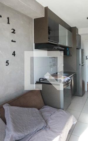 Apartamento para alugar com 30m², 1 quarto e sem vaga Apartamento para alugar com 30m², 1 quarto e sem vagaSala
