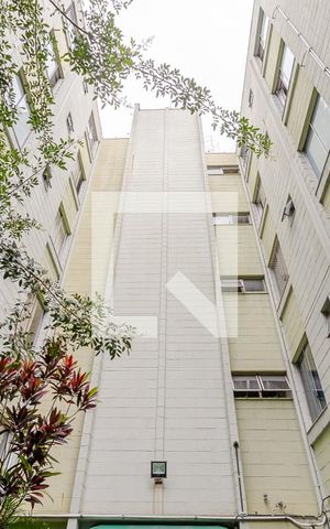 Apartamento para alugar com 80m², 2 quartos e 1 vaga Apartamento para alugar com 80m², 2 quartos e 1 vagaFachada do Bloco