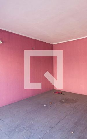 Casa à venda com 300m², 5 quartos e 2 vagas Casa à venda com 300m², 5 quartos e 2 vagasCasa 1 - Garagem