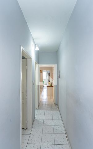 Casa à venda com 126m², 3 quartos e 1 vaga Casa à venda com 126m², 3 quartos e 1 vagaCorredor