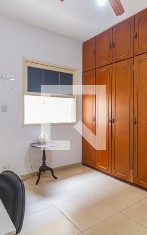 Casa à venda com 144m², 4 quartos e 2 vagasSuíte 1