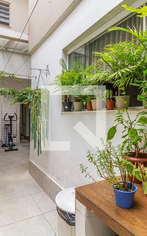 Casa à venda com 144m², 4 quartos e 2 vagasQuintal
